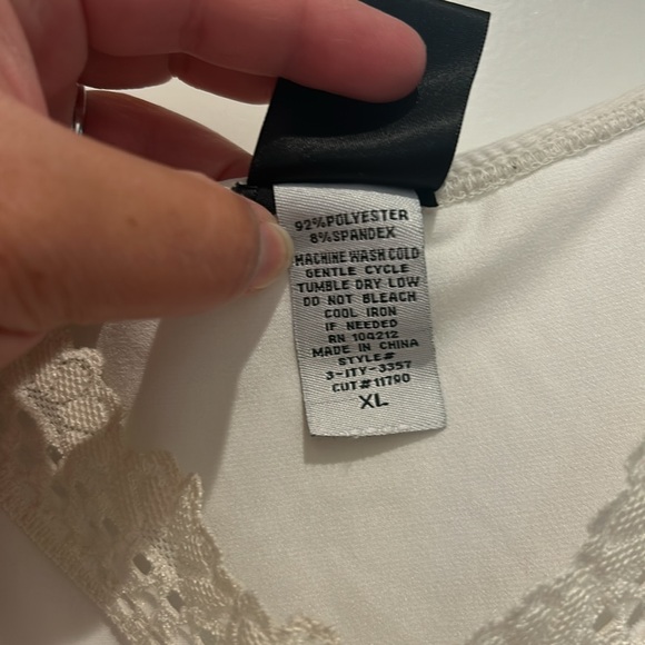 J.T.B Camisole - Picture 3 of 10